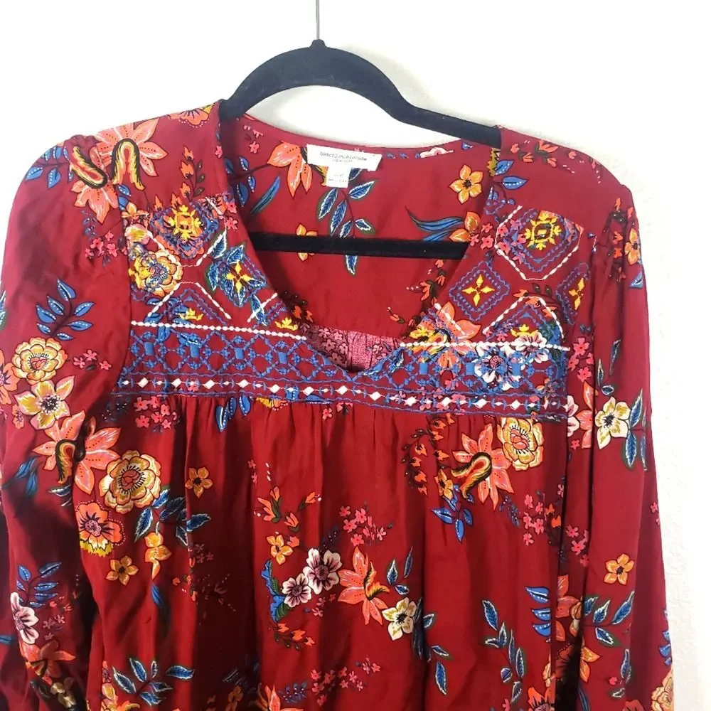 Women's Beach Lunch Lounge Boho Floral Embroidered Pop Over Top Size small - Picture 3 of 11